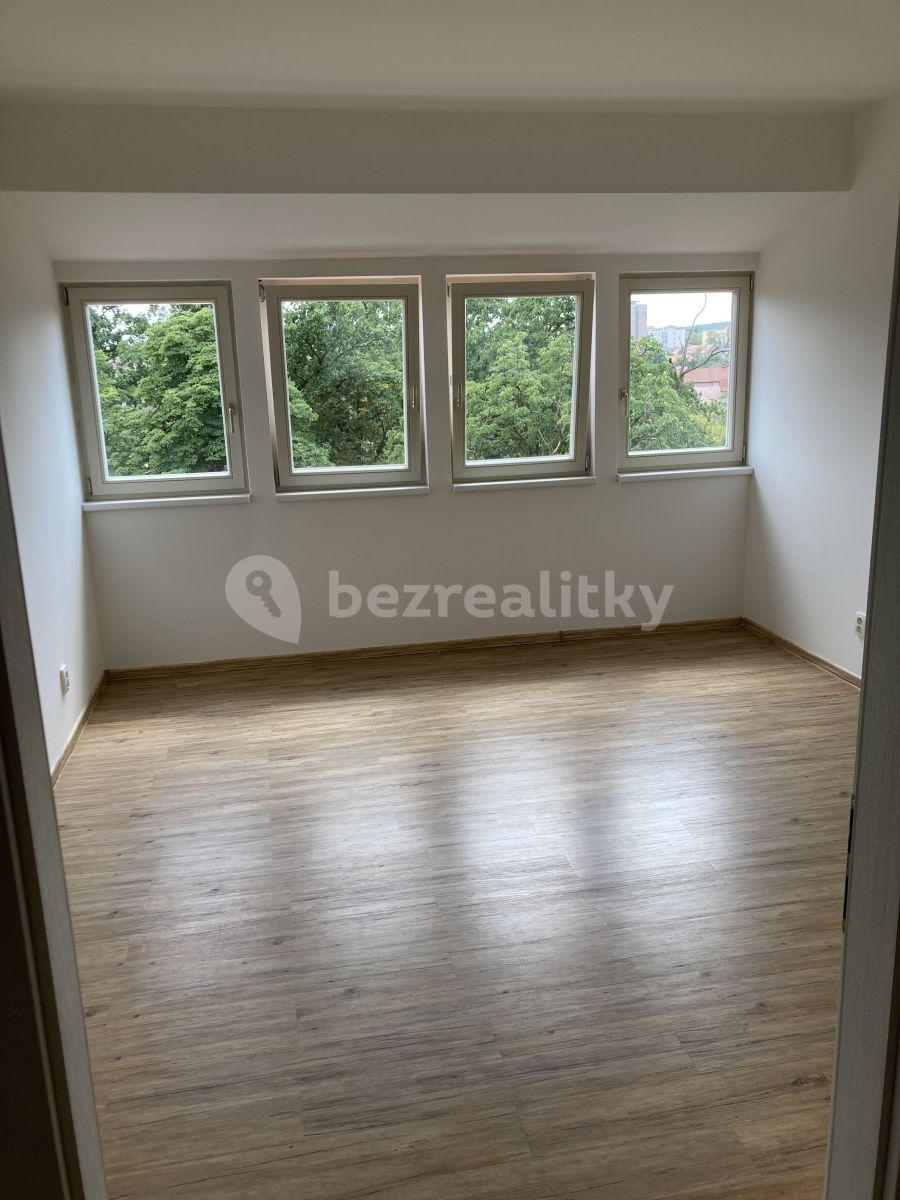 Prenájom bytu 1-izbový 42 m², U Pivovaru, Dobříš, Středočeský kraj