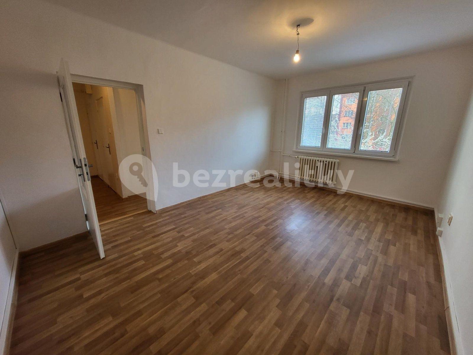 Prenájom bytu 2-izbový 52 m², Školská, Karviná, Moravskoslezský kraj