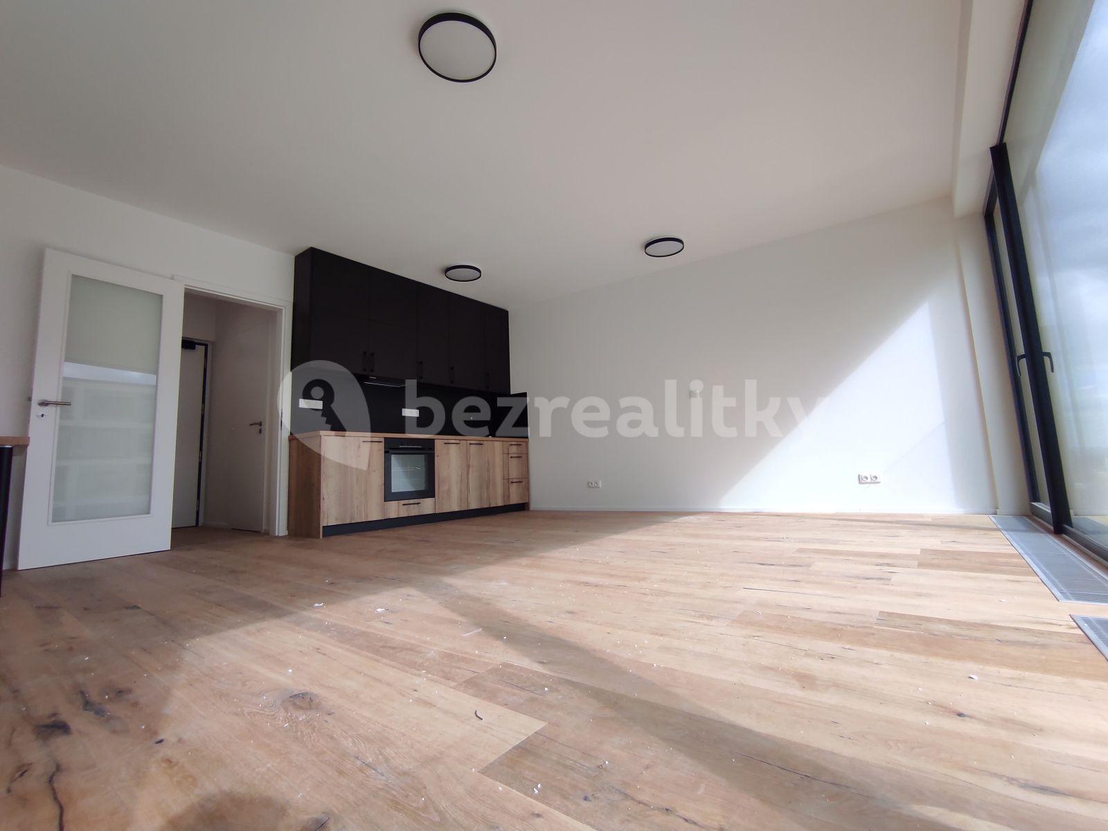 Prenájom bytu 1-izbový 38 m², Kurandové, Praha, Praha