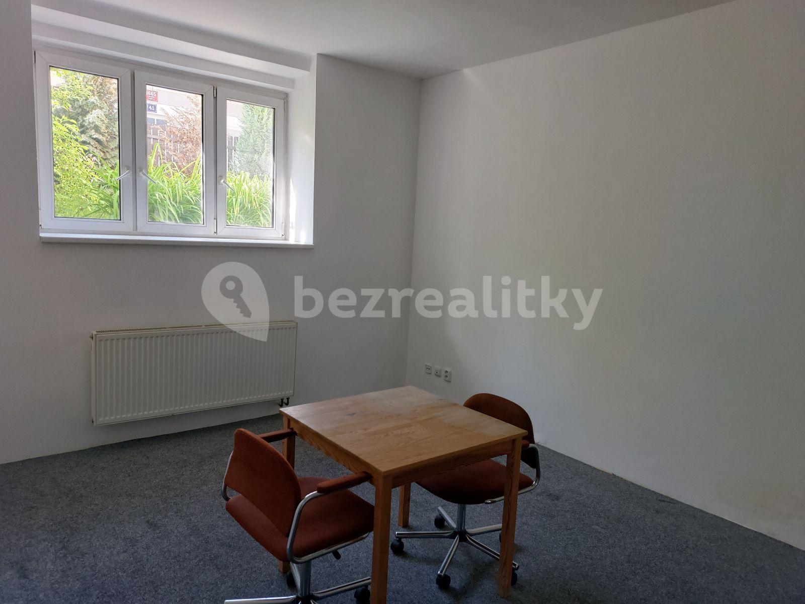 Prenájom bytu 2-izbový 71 m², Pravoúhlá, Praha, Praha