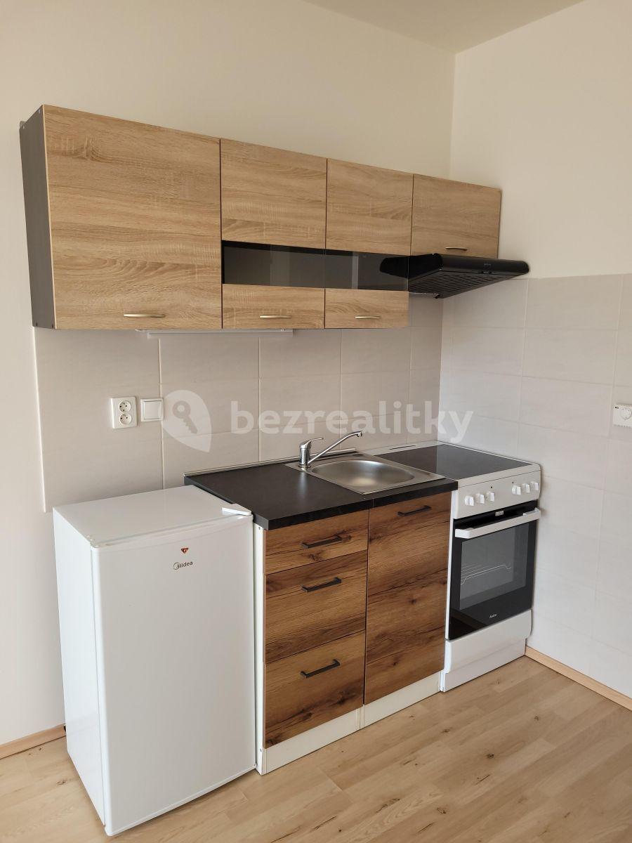 Prenájom bytu 1-izbový 24 m², Škvorec, Středočeský kraj