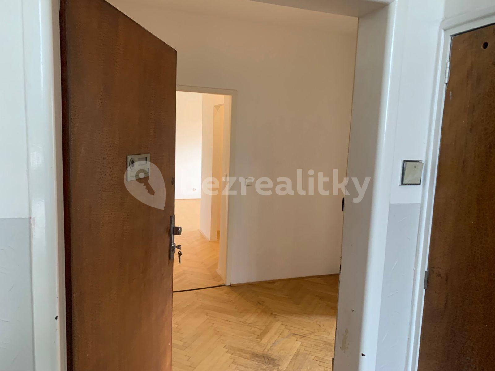 Prenájom bytu 2-izbový 58 m², Za Vokovickou vozovnou, Praha, Praha