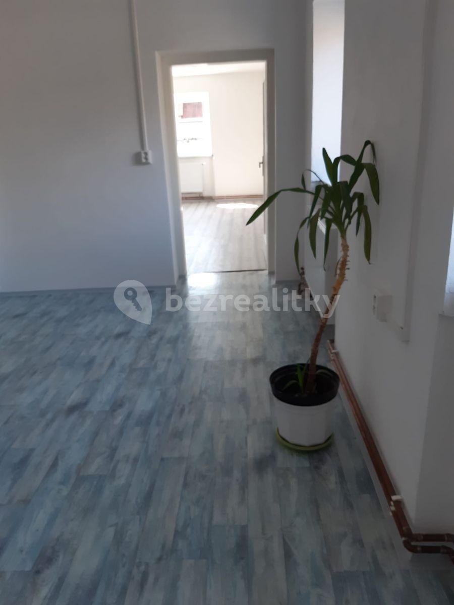 Prenájom bytu 2-izbový 70 m², Ústecká, Povrly, Ústecký kraj