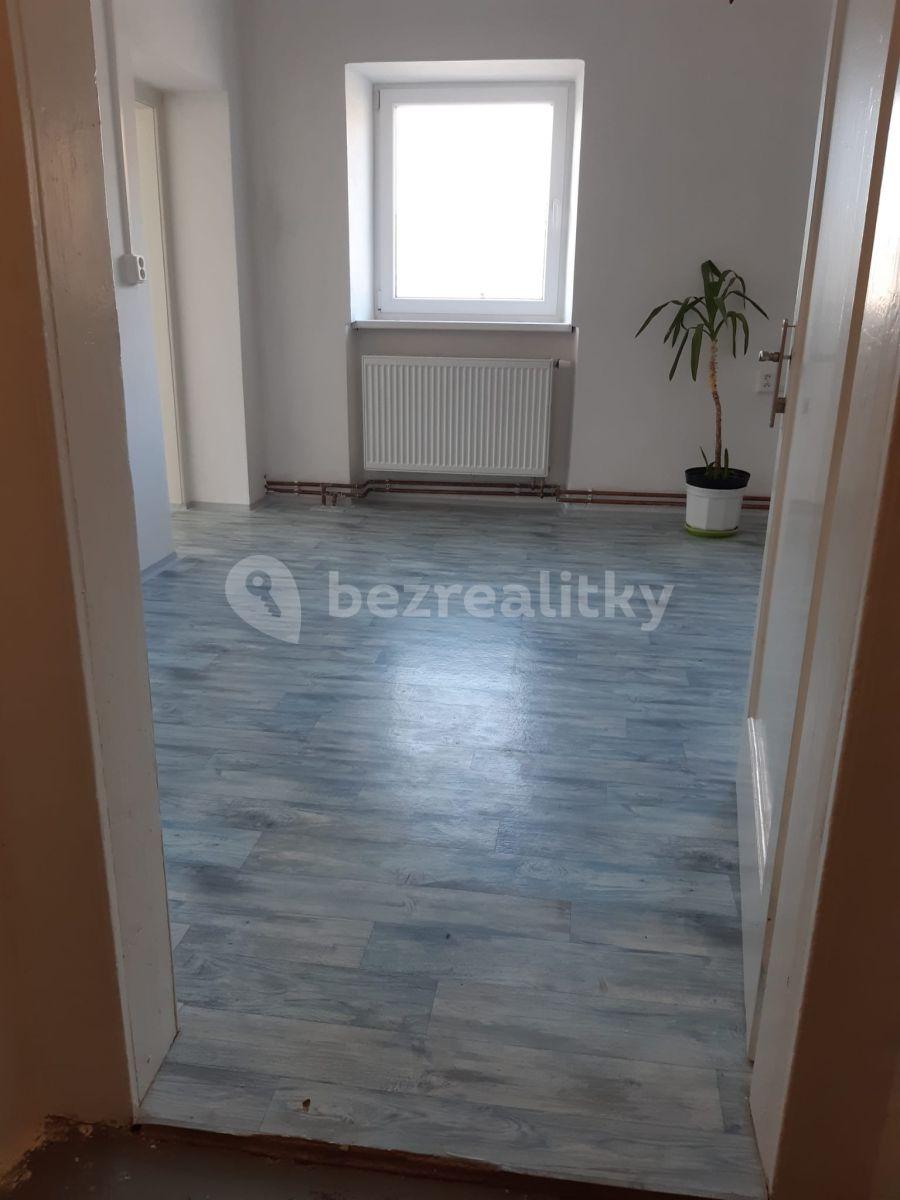 Prenájom bytu 2-izbový 70 m², Ústecká, Povrly, Ústecký kraj