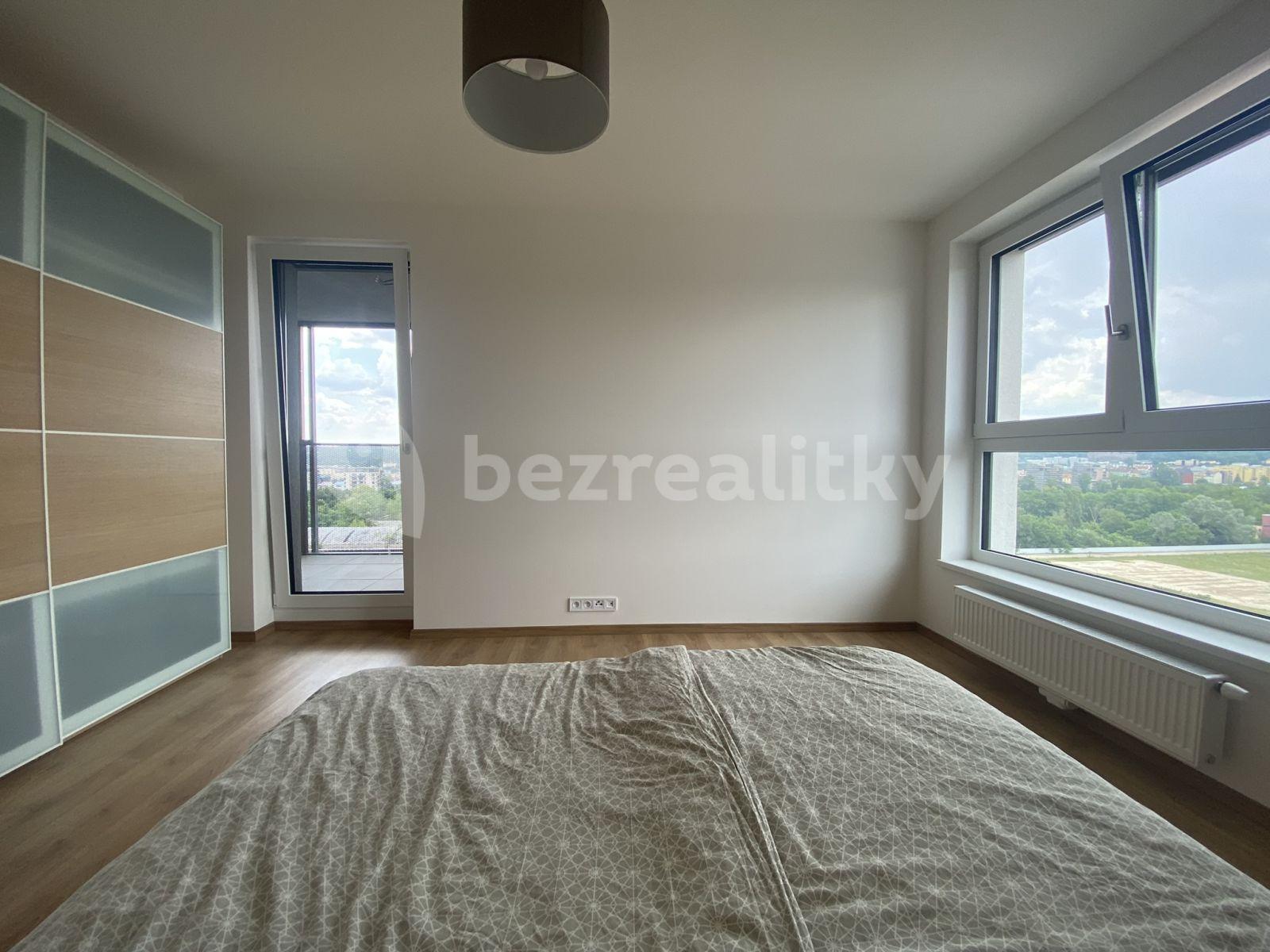 Prenájom bytu 3-izbový 97 m², Kaliberové, Praha, Praha