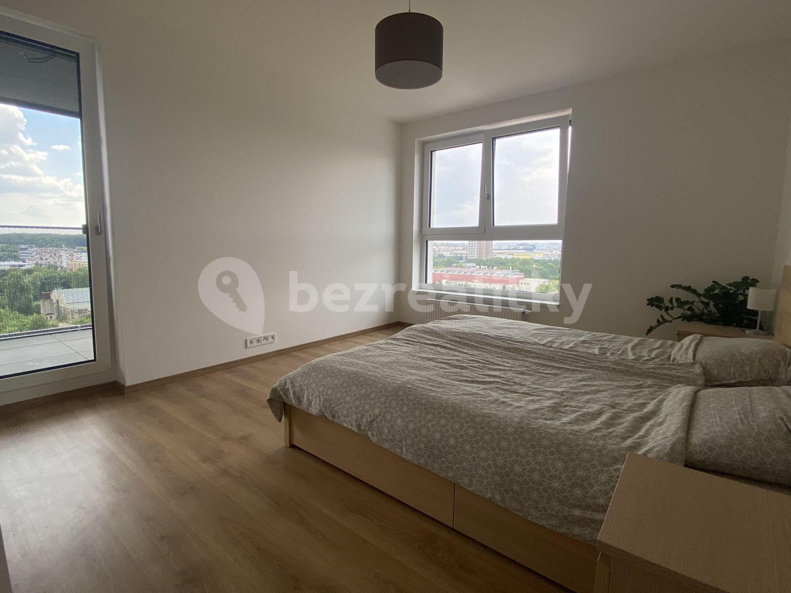 Prenájom bytu 3-izbový 97 m², Kaliberové, Praha, Praha