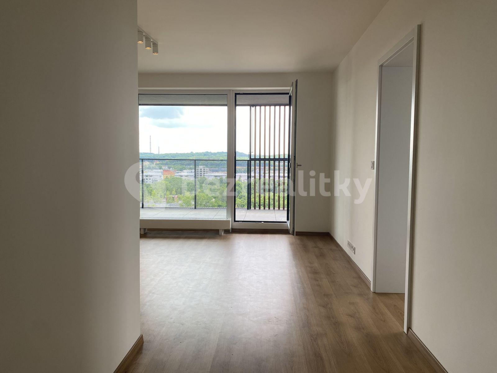 Prenájom bytu 3-izbový 97 m², Kaliberové, Praha, Praha