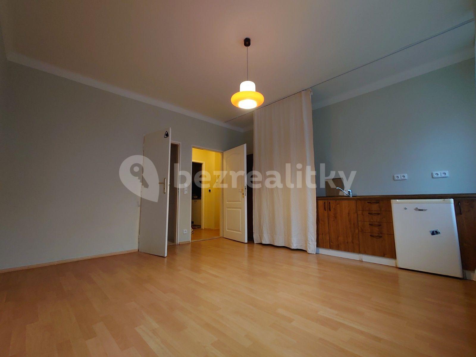 Prenájom bytu Garsoniéra 22 m², Kladenská, Praha, Praha