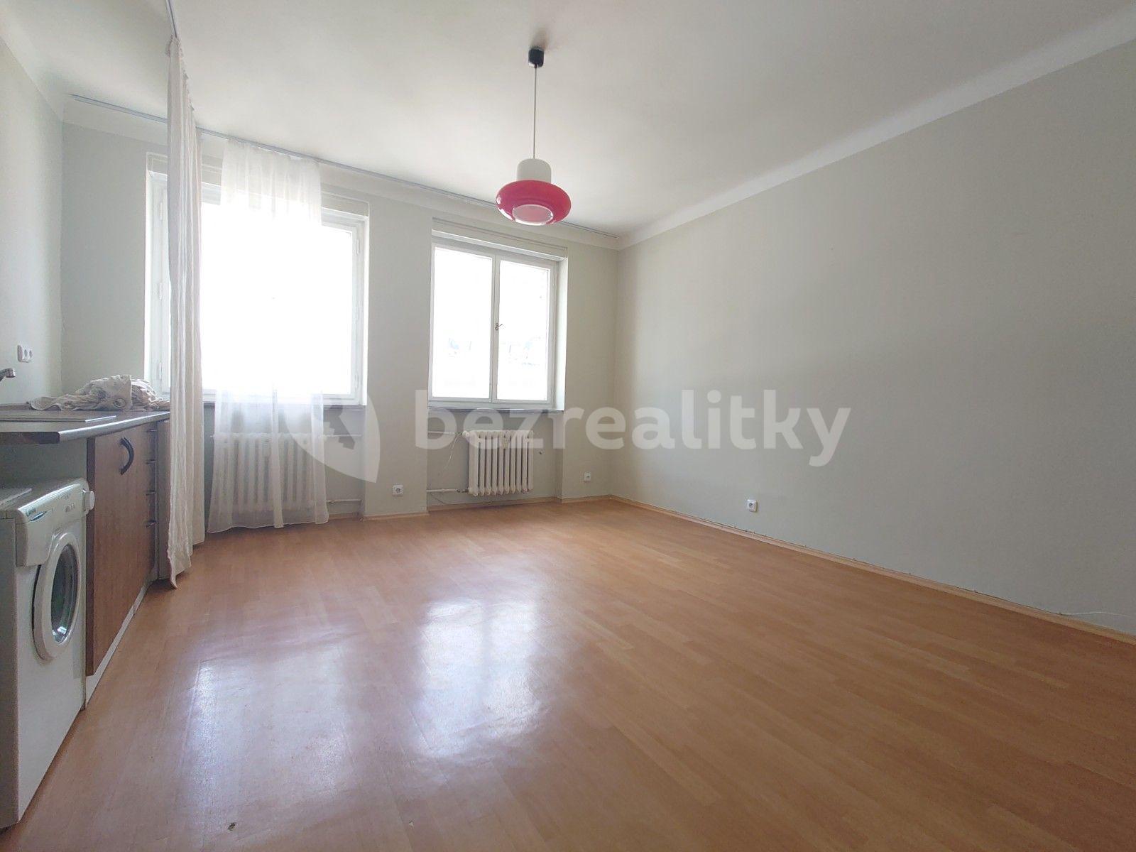 Prenájom bytu Garsoniéra 22 m², Kladenská, Praha, Praha