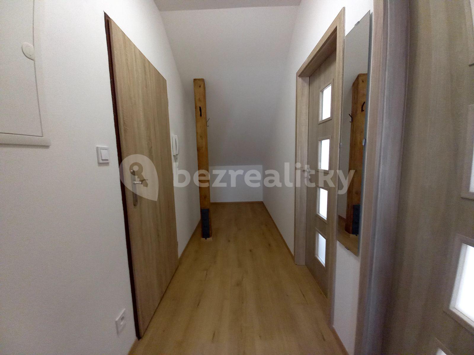 Prenájom bytu 2-izbový 65 m², Oldřichov, Olomoucký kraj