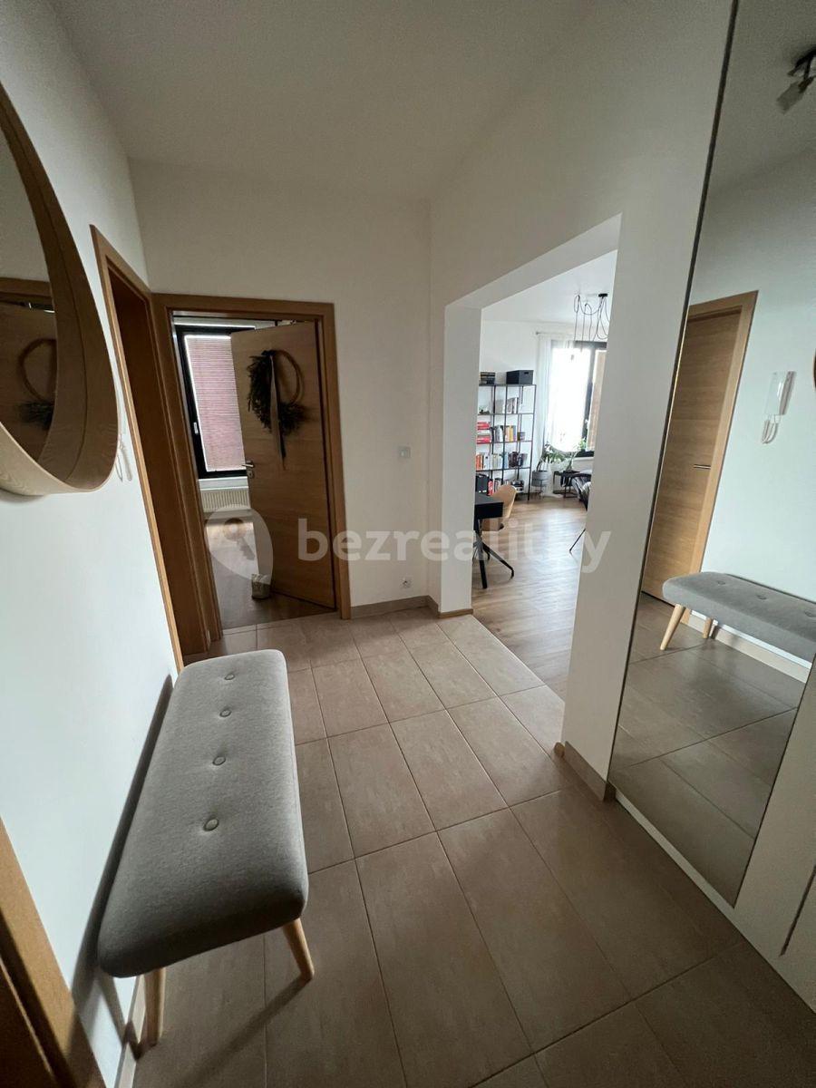 Prenájom bytu 2-izbový 58 m², Sousedíkova, Praha, Praha