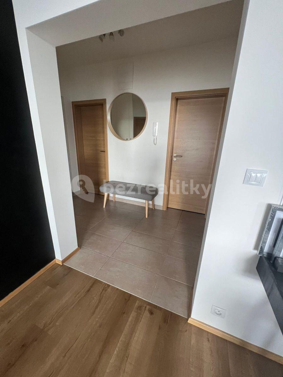 Prenájom bytu 2-izbový 58 m², Sousedíkova, Praha, Praha