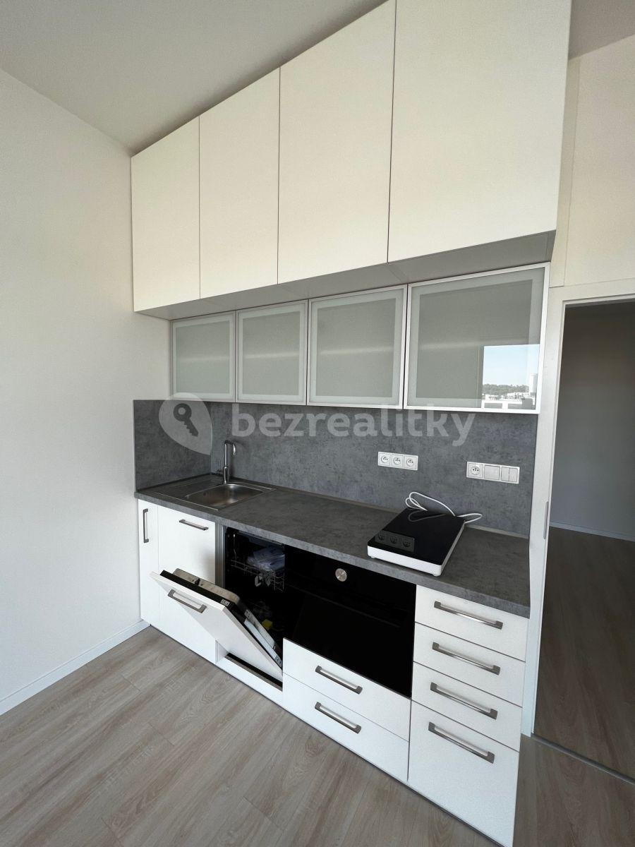 Prenájom bytu 1-izbový 31 m², Poděbradská, Praha, Praha