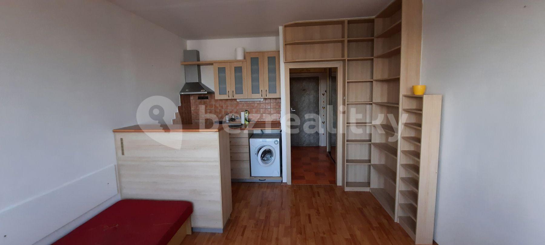 Prenájom bytu Garsoniéra 28 m², Jabloňová, Praha, Praha