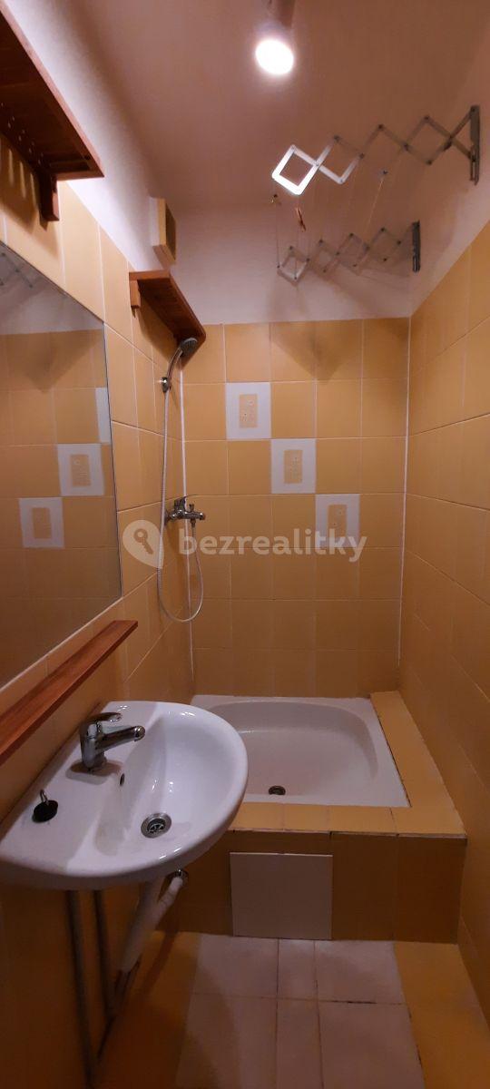 Prenájom bytu Garsoniéra 28 m², Jabloňová, Praha, Praha