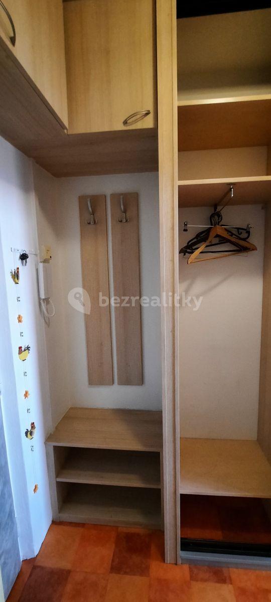 Prenájom bytu Garsoniéra 28 m², Jabloňová, Praha, Praha