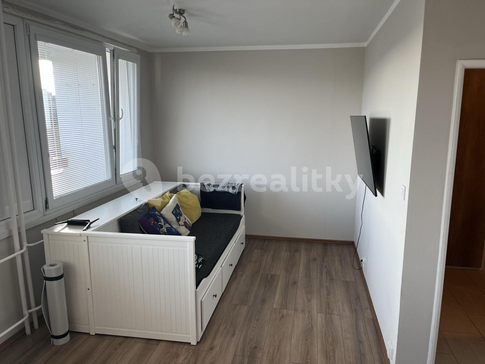 Prenájom bytu 1-izbový 35 m², Vysočanská, Praha, Praha