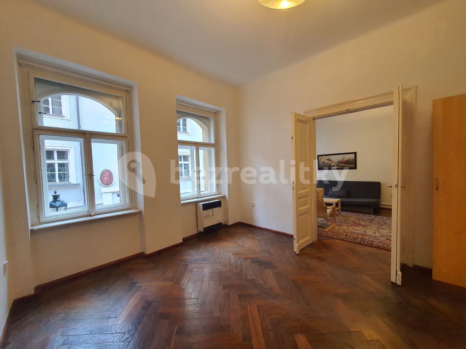 Prenájom bytu 3-izbový 64 m², Liliová, Praha, Praha