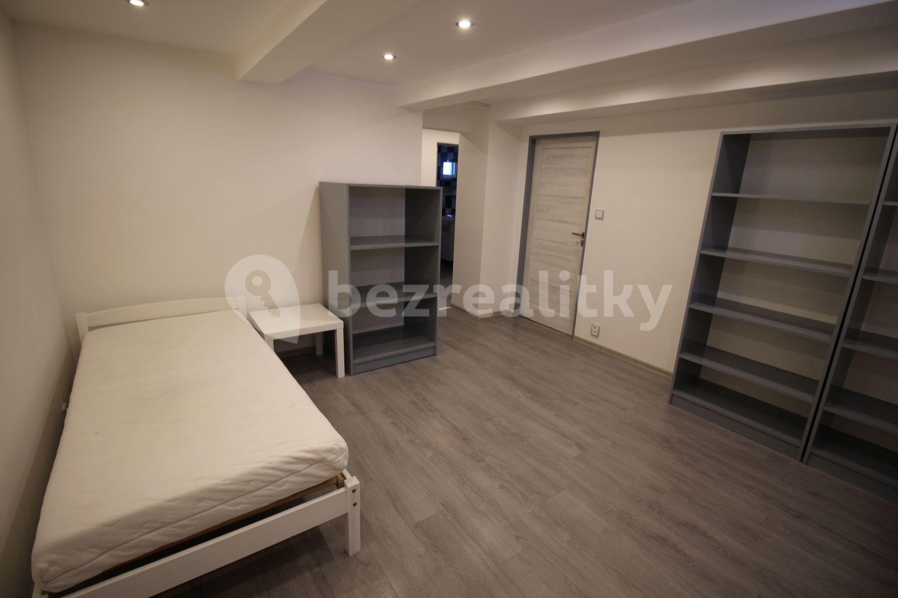 Prenájom bytu 2-izbový 60 m², Želivecká, Praha, Praha