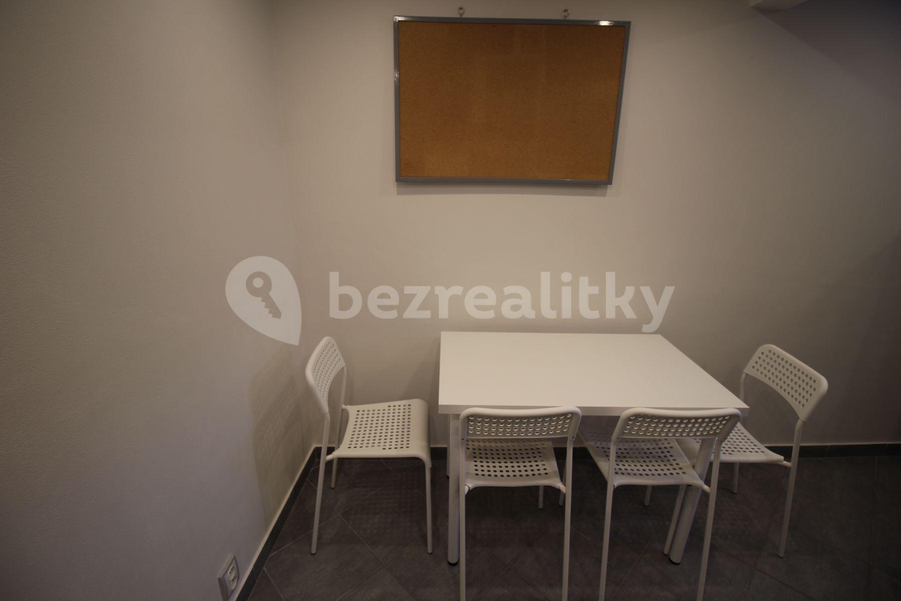 Prenájom bytu 2-izbový 60 m², Želivecká, Praha, Praha