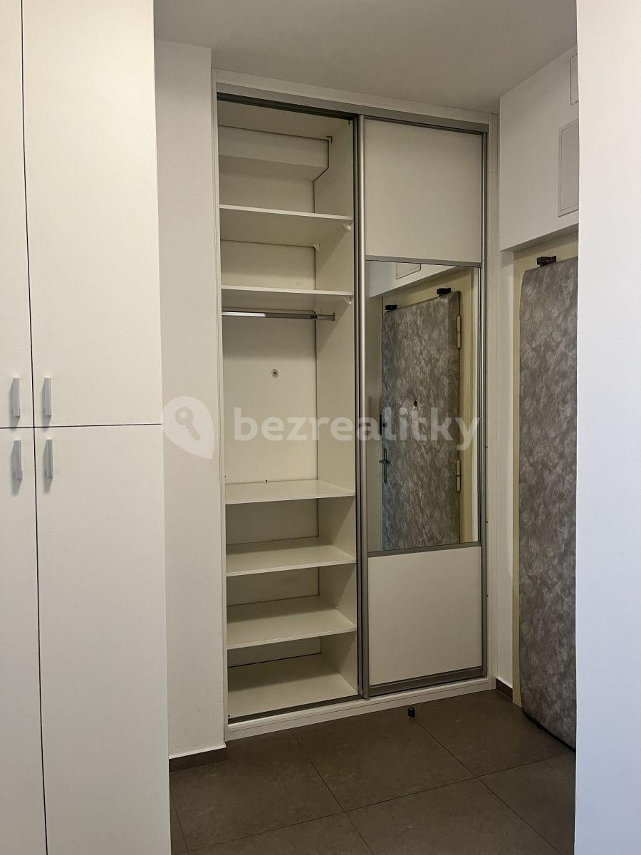 Prenájom bytu 2-izbový 53 m², Čajkovského, Praha, Praha