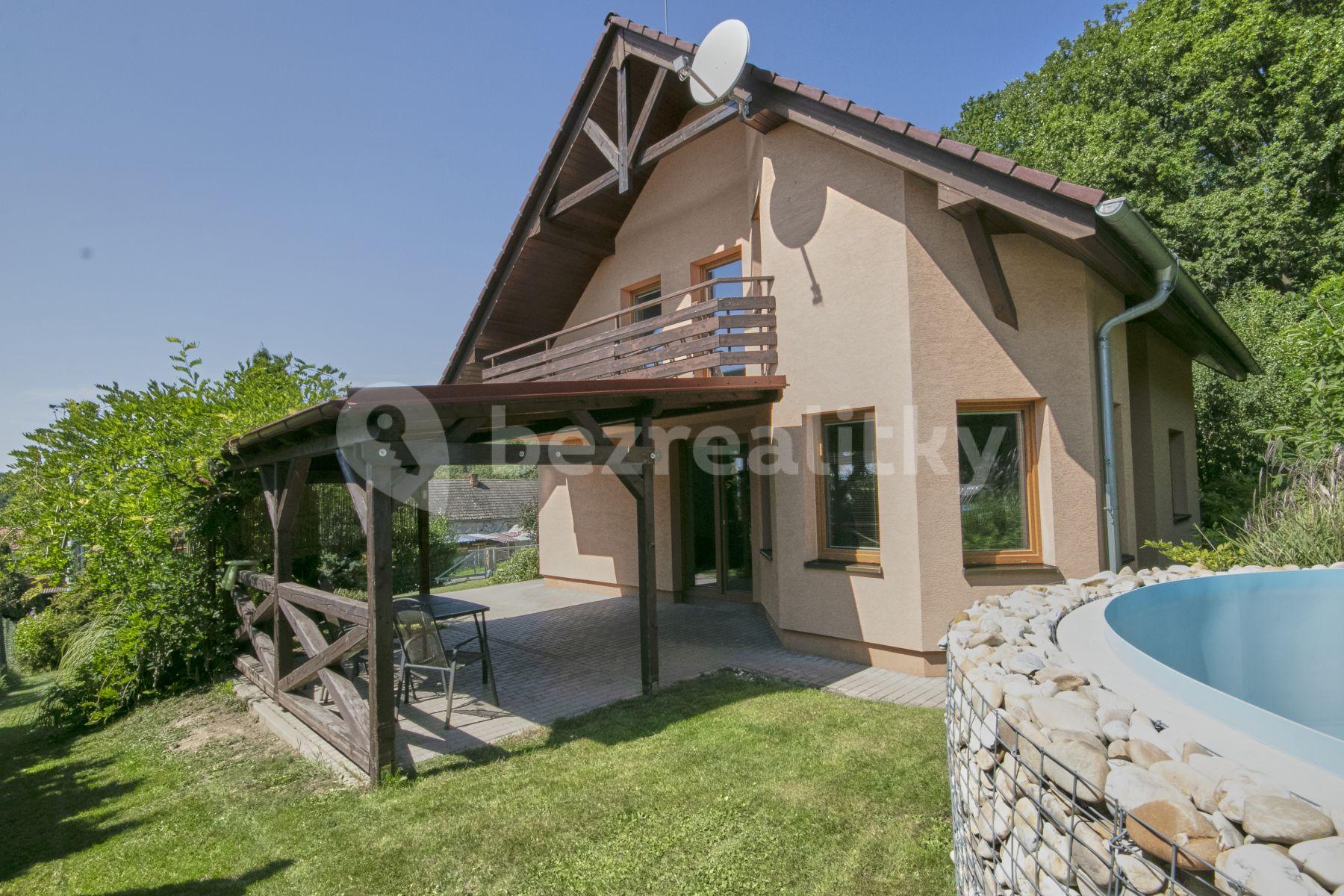 Prenájom domu 140 m², pozemek 1.200 m², Na Pavelce, Zlín, Zlínský kraj