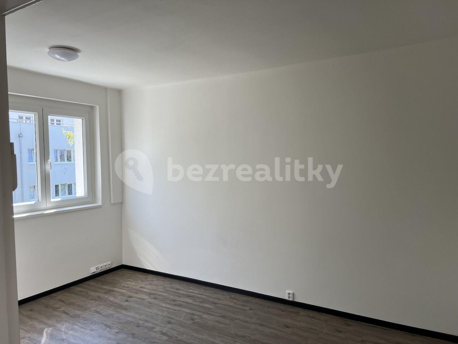 Prenájom bytu 2-izbový 43 m², Svojsíkova, Praha, Praha