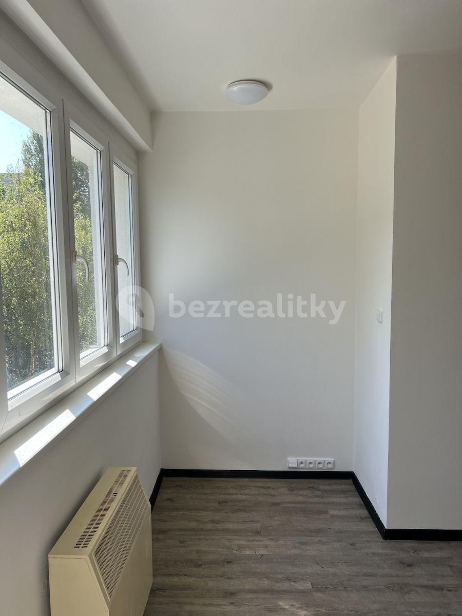 Prenájom bytu 2-izbový 43 m², Svojsíkova, Praha, Praha