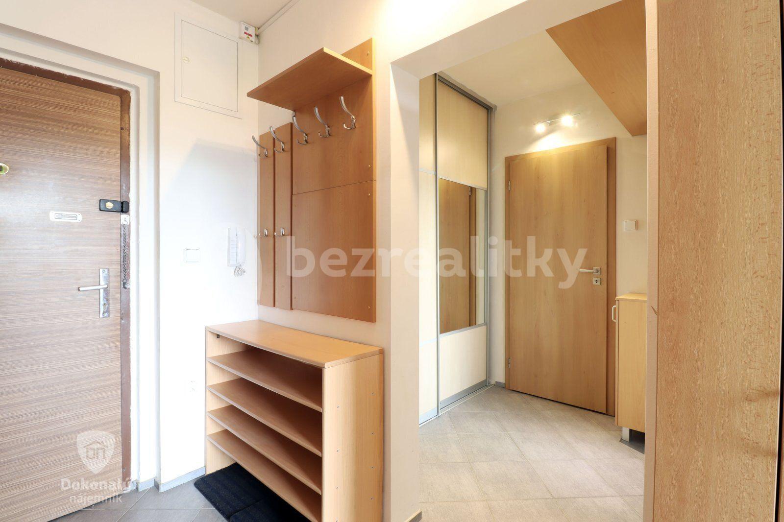 Prenájom bytu 3-izbový 60 m², Tererova, Praha, Praha