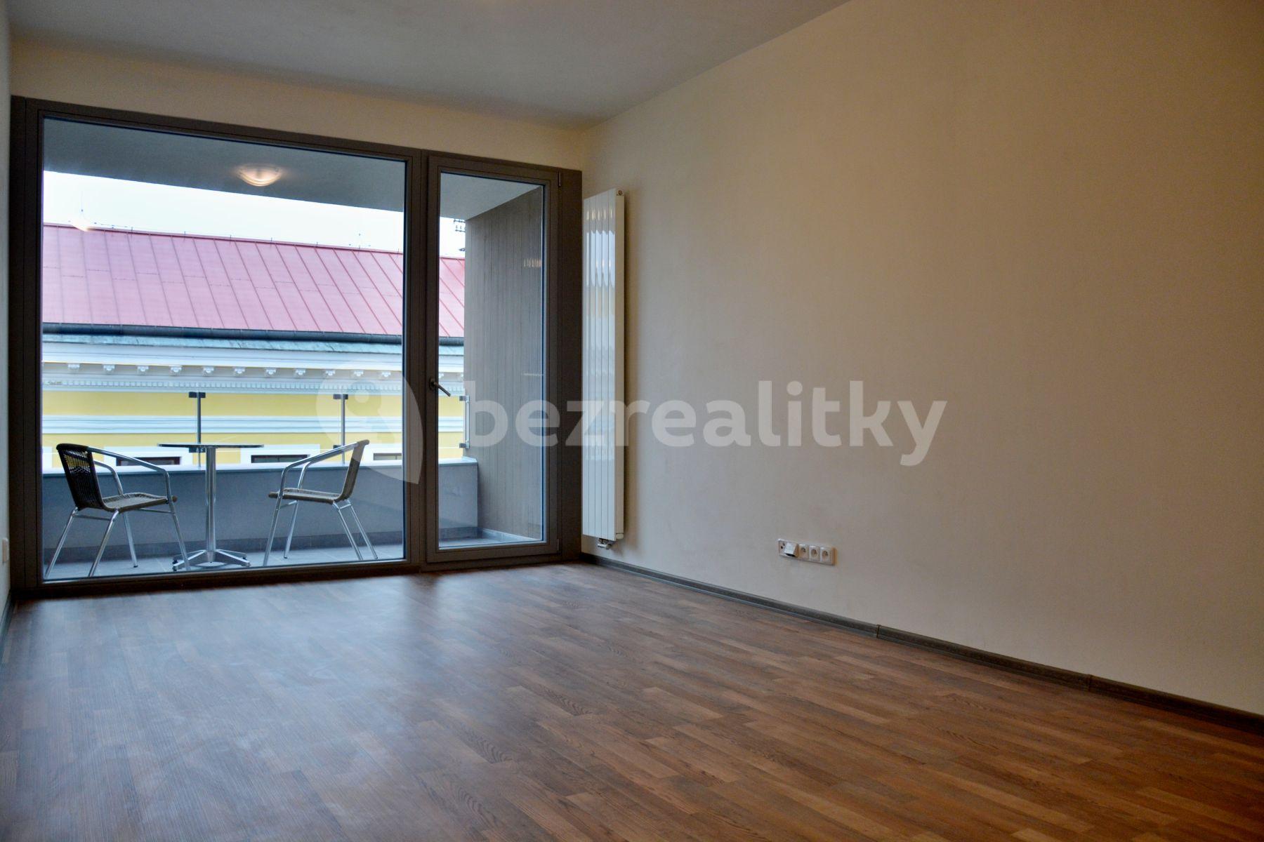 Prenájom bytu 1-izbový 33 m², Václavská, Kolín, Středočeský kraj