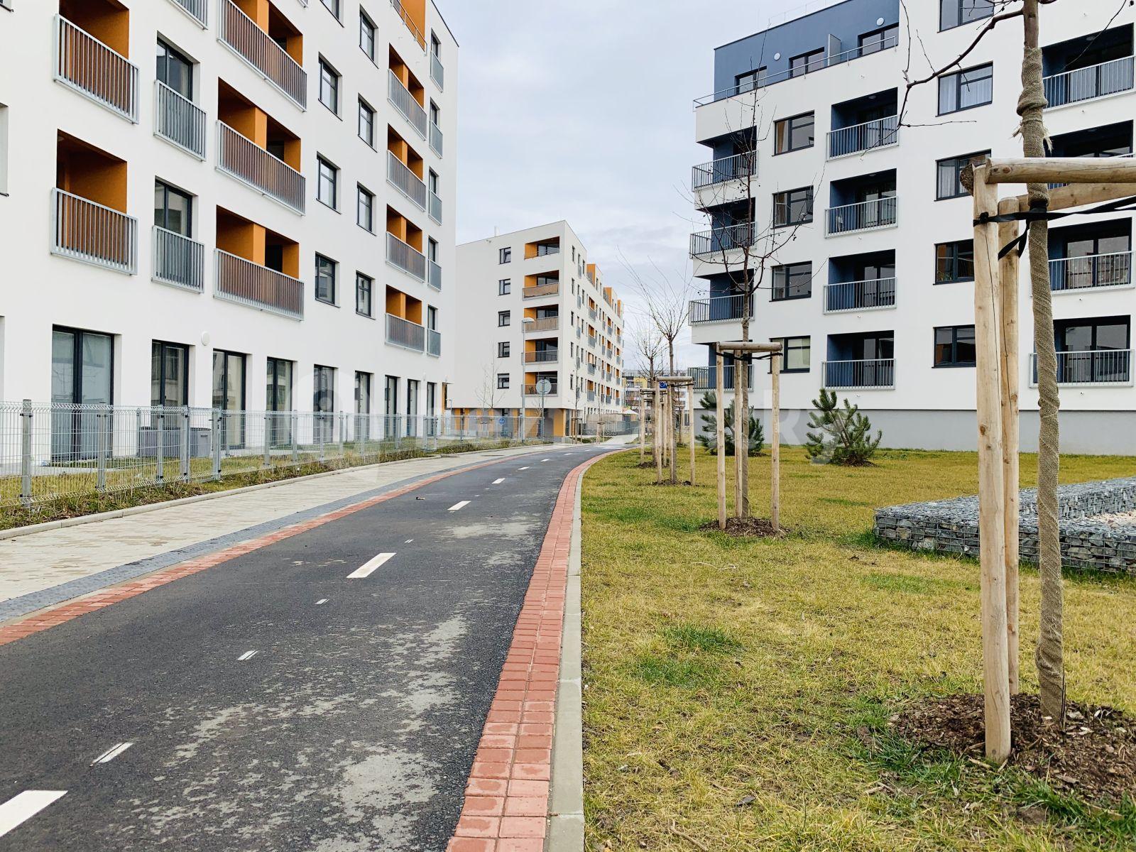 Prenájom bytu 2-izbový 49 m², Oty Bubeníčka, Praha, Praha