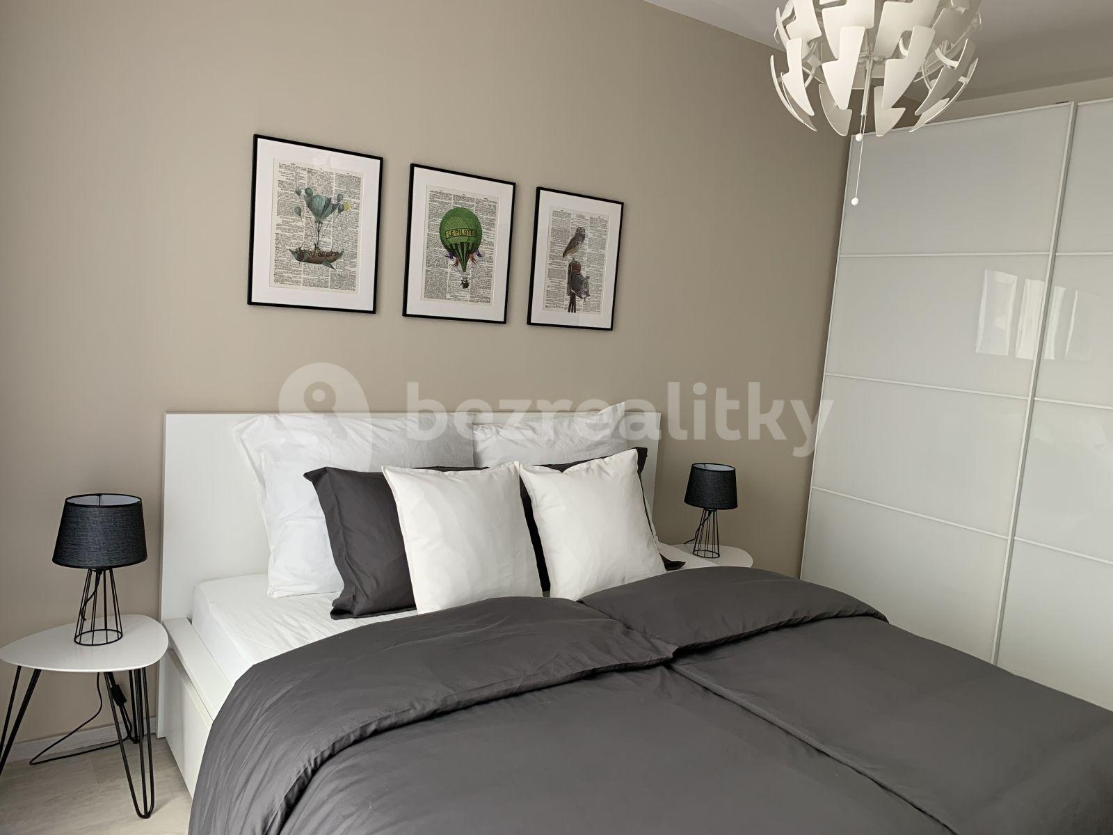 Prenájom bytu 2-izbový 49 m², Oty Bubeníčka, Praha, Praha