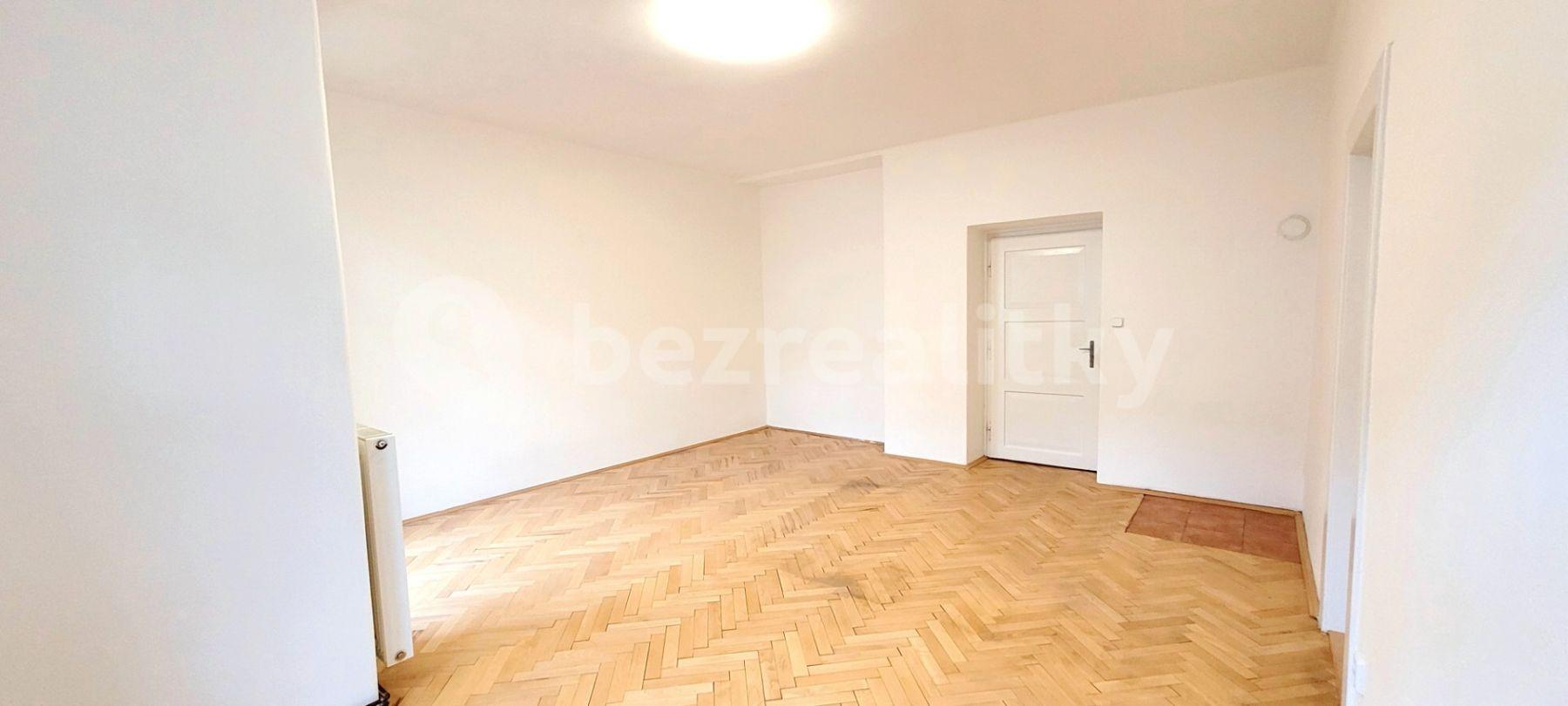 Prenájom bytu 3-izbový 102 m², Starokošířská, Praha, Praha