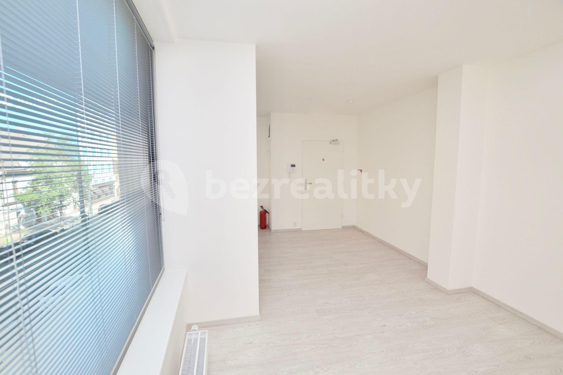 Prenájom kancelárie 20 m², Sokolovská, Praha, Praha