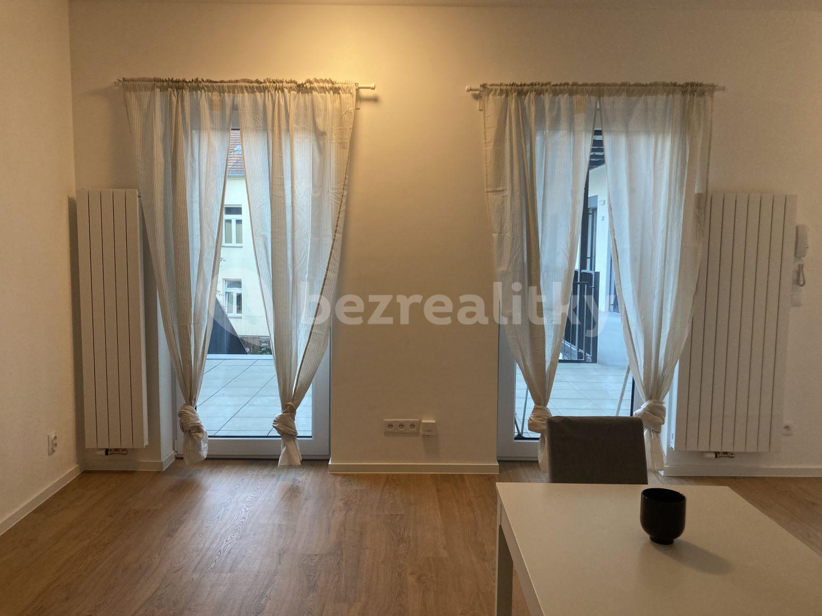 Prenájom bytu Garsoniéra 29 m², Francouzská, Brno, Jihomoravský kraj