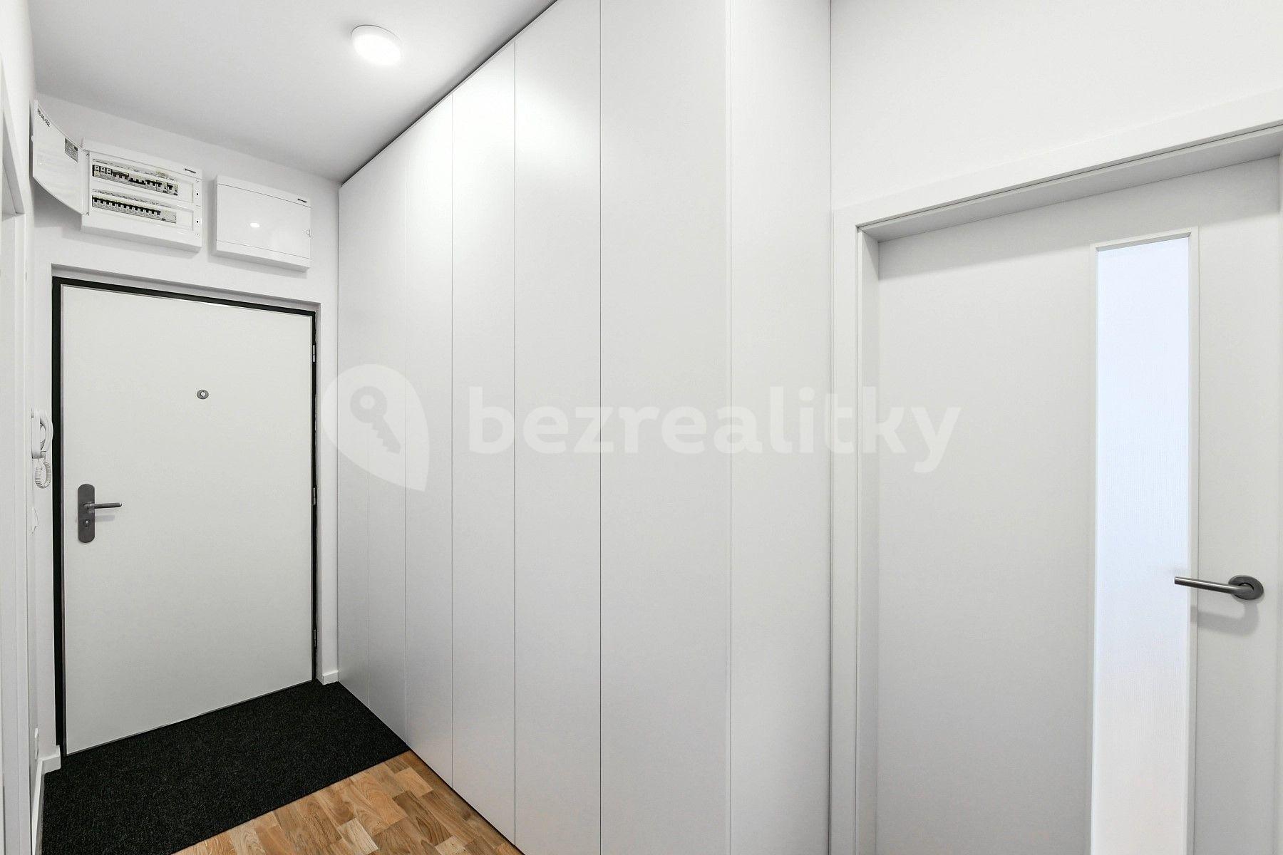 Prenájom bytu 2-izbový 56 m², Waltariho, Praha, Praha