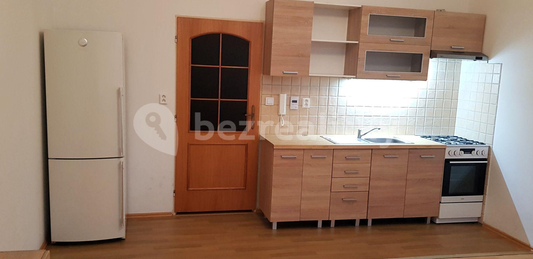 Prenájom bytu 1-izbový 32 m², Hálkova, Plzeň, Plzeňský kraj