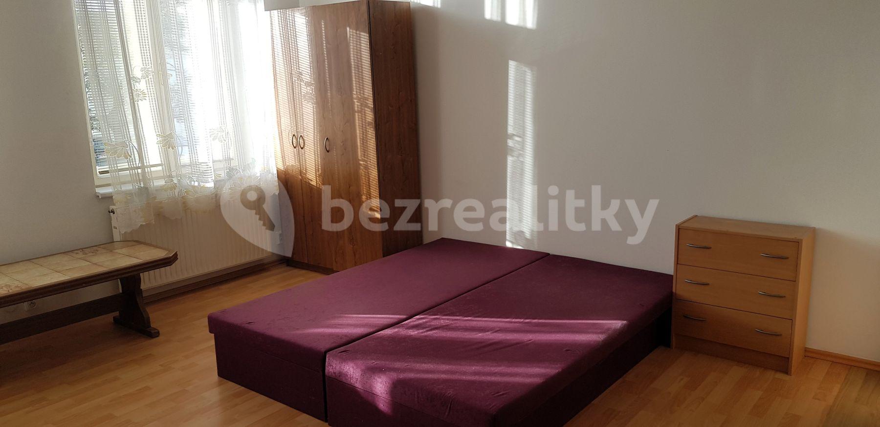 Prenájom bytu 1-izbový 32 m², Hálkova, Plzeň, Plzeňský kraj