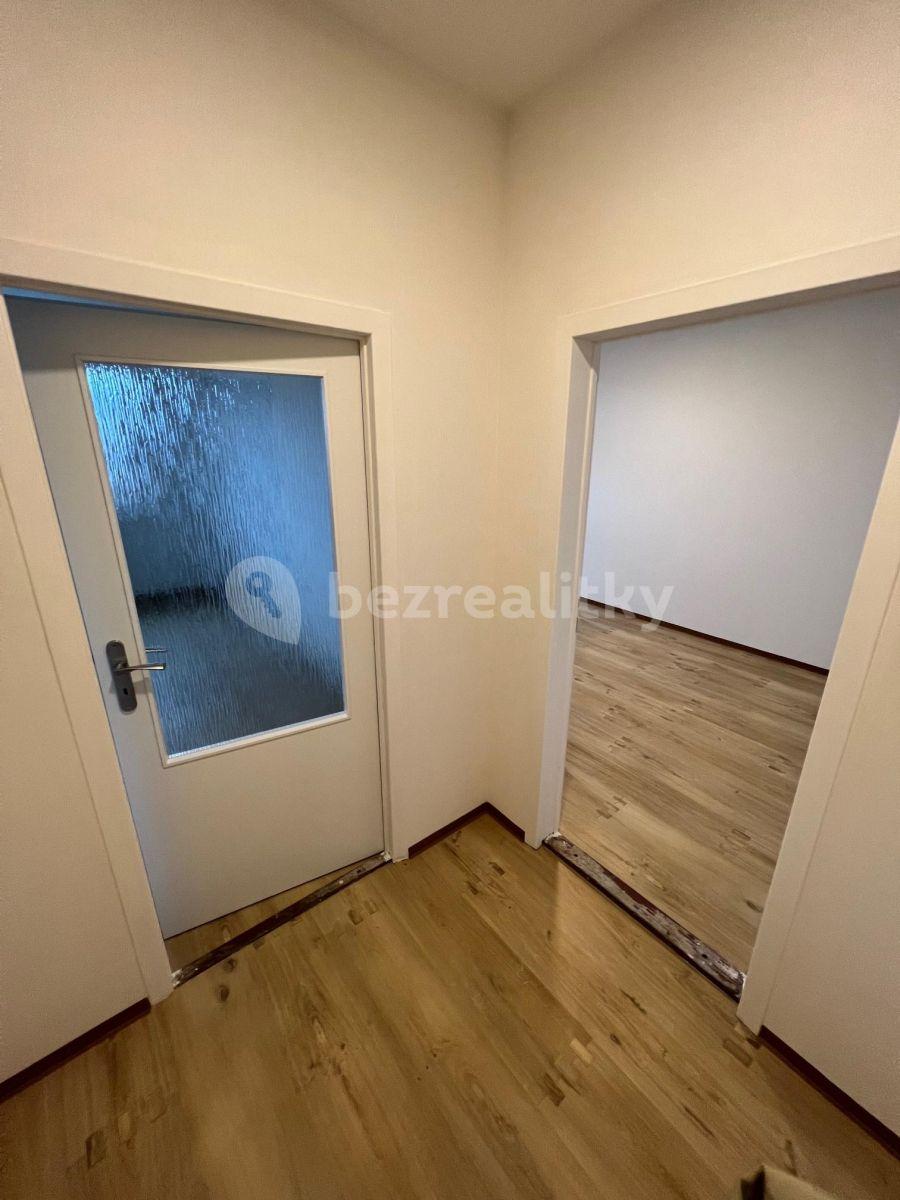 Prenájom bytu 2-izbový 43 m², Dobiášova, Liberec, Liberecký kraj