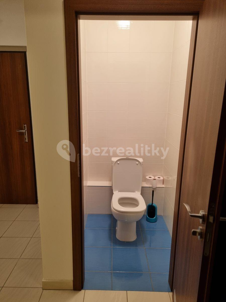 Prenájom bytu 2-izbový 53 m², Jurkovičova, Praha, Praha