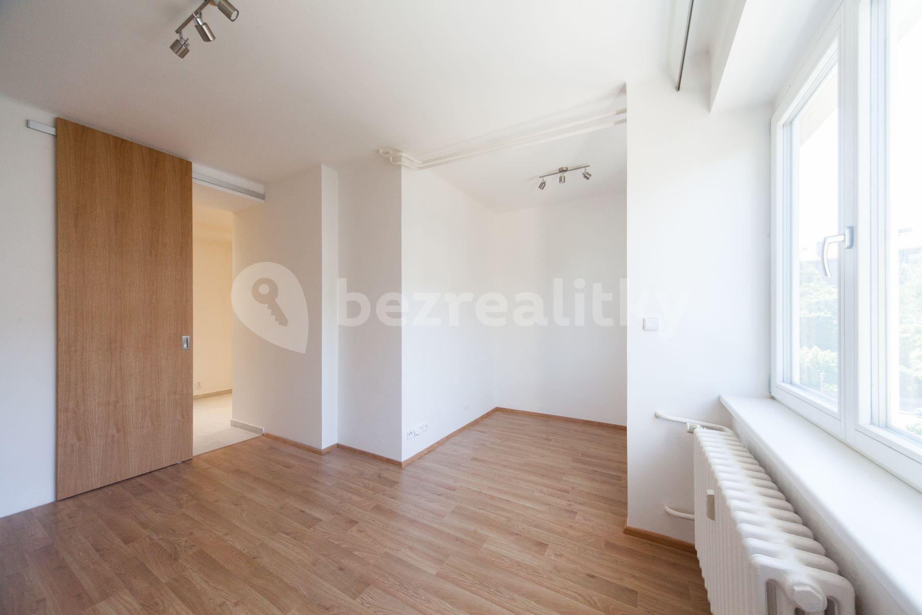 Prenájom bytu 2-izbový 45 m², Šestidomí, Praha, Praha