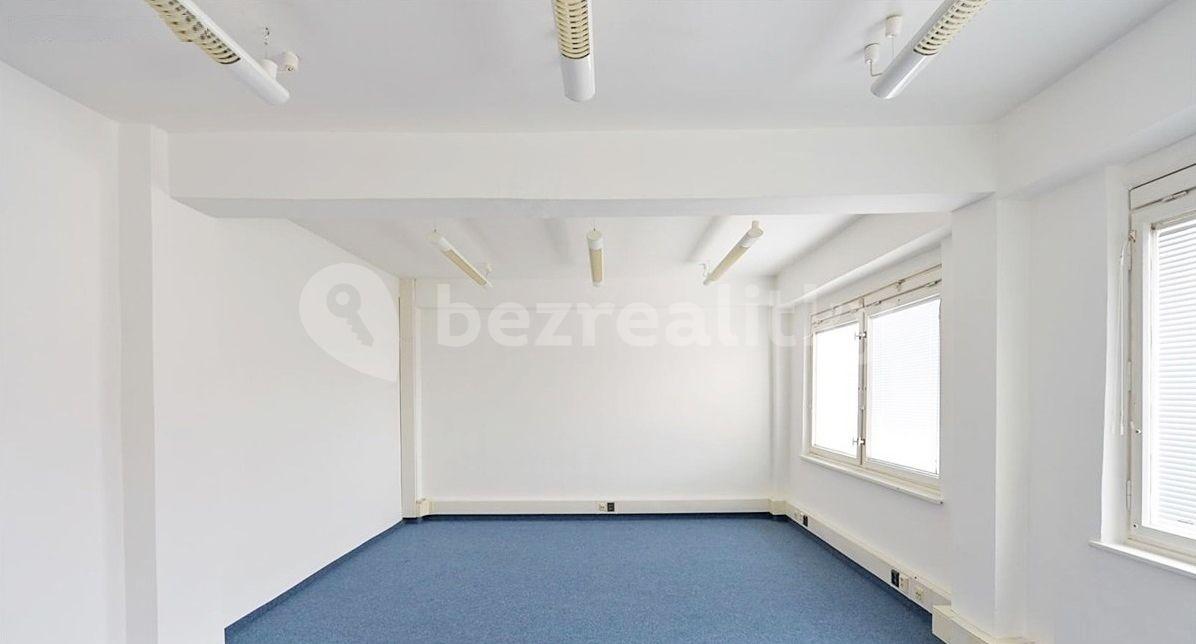 Prenájom kancelárie 14 m², Litevská, Praha, Praha