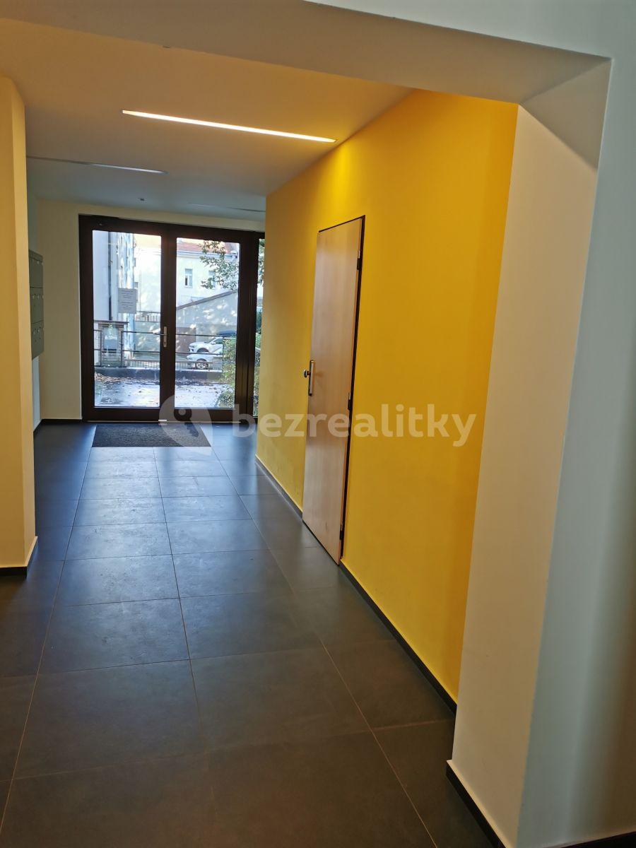 Prenájom bytu 2-izbový 42 m², Krupská, Praha, Praha