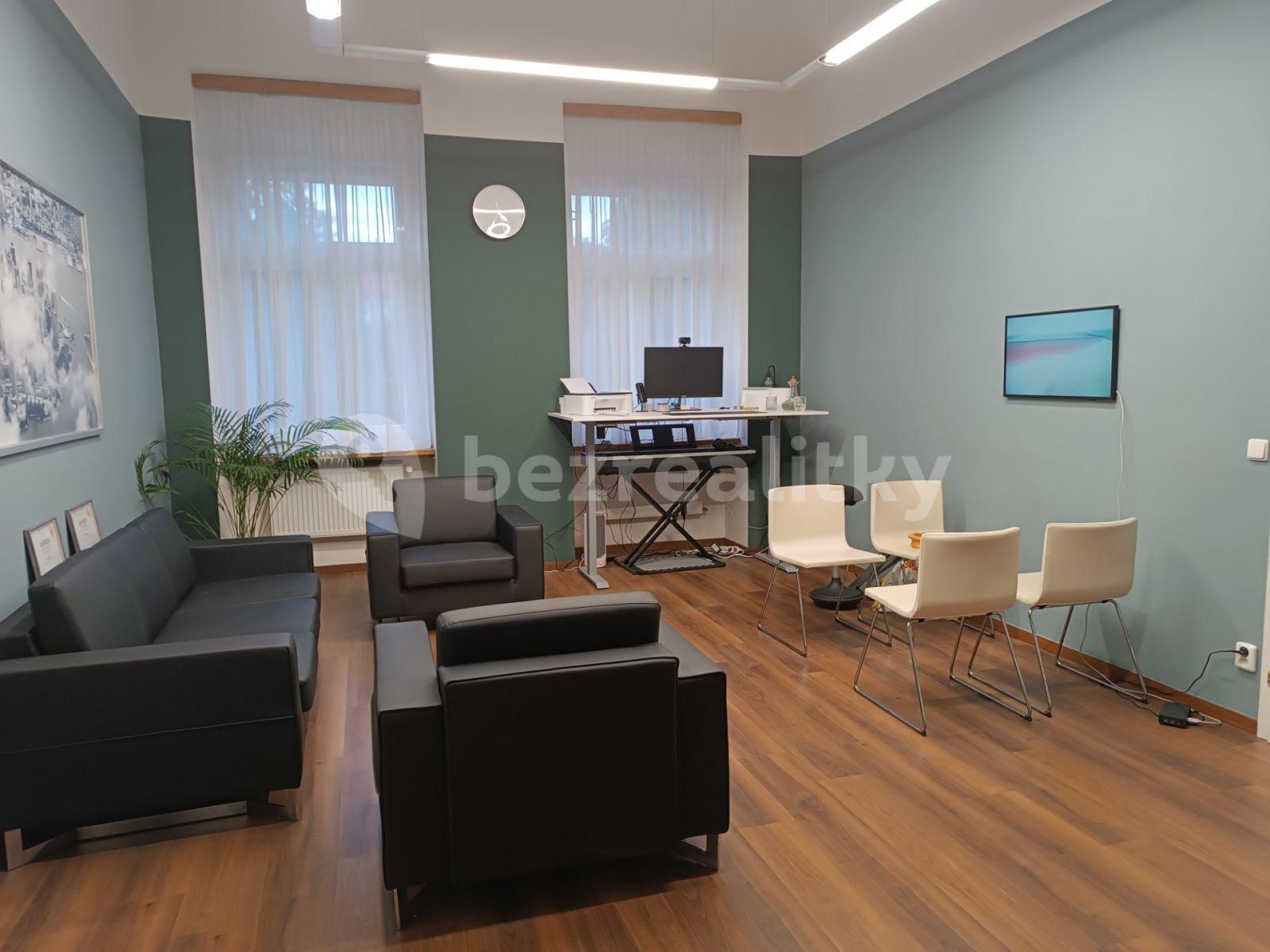 Prenájom kancelárie 27 m², Karlovo náměstí, Praha, Praha