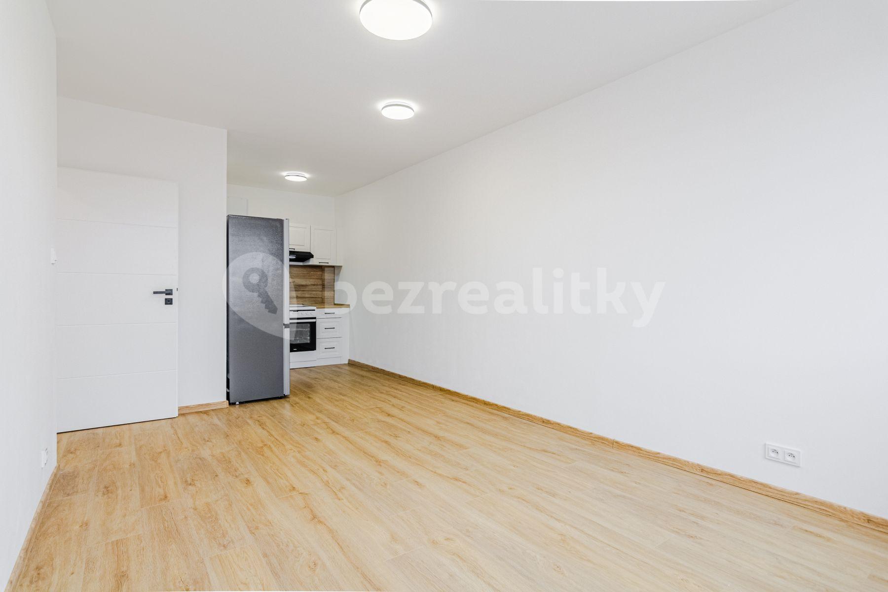 Prenájom bytu 2-izbový 42 m², Francouzská, Kladno, Středočeský kraj