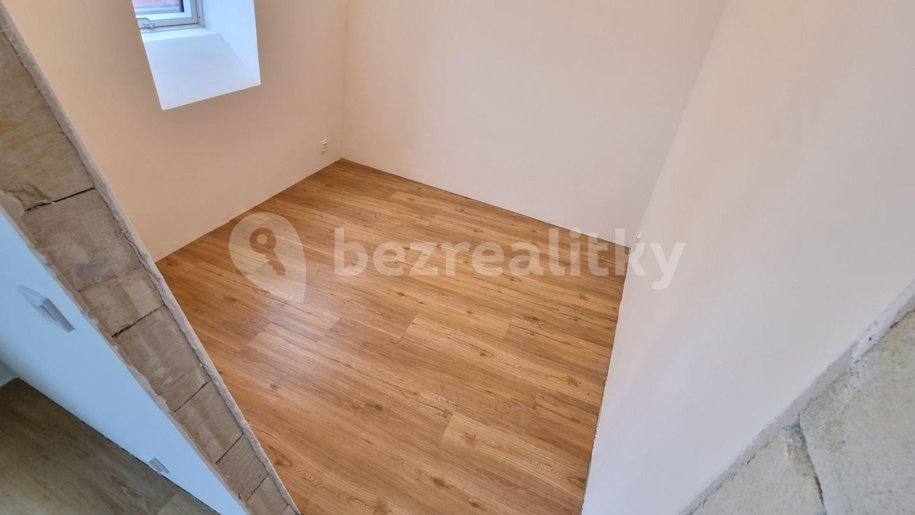 Prenájom bytu 2-izbový 50 m², Pod Stárkou, Praha, Praha