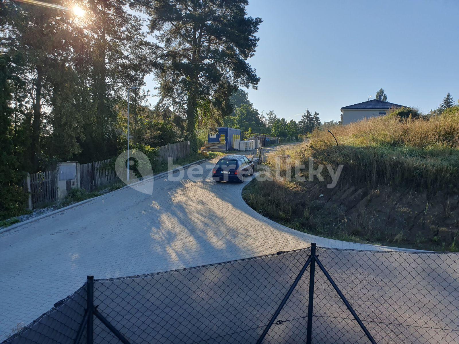 Predaj pozemku 974 m², Týnec nad Sázavou, Středočeský kraj