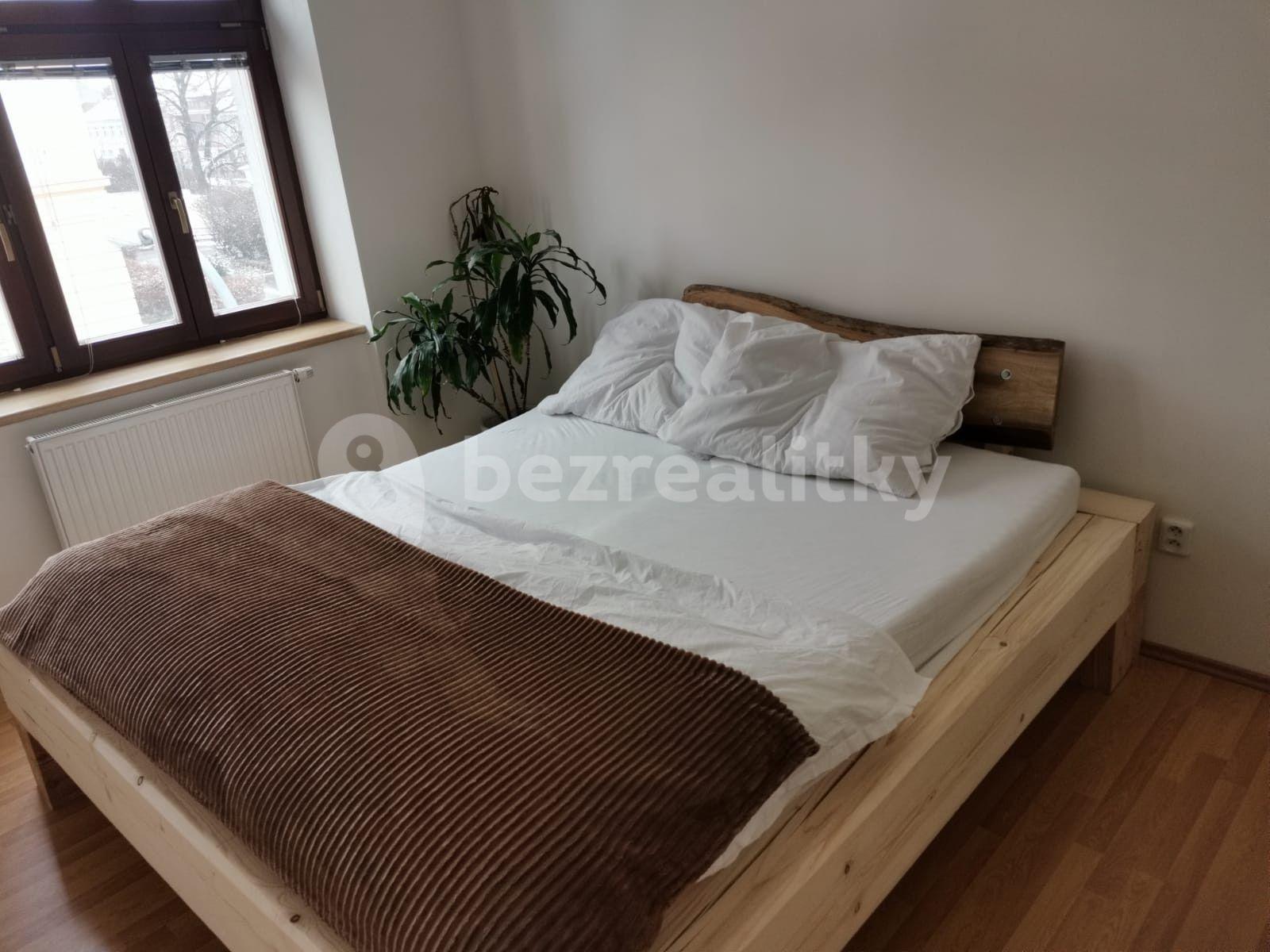 Prenájom bytu 2-izbový 40 m², Svatoplukova, Brno, Jihomoravský kraj