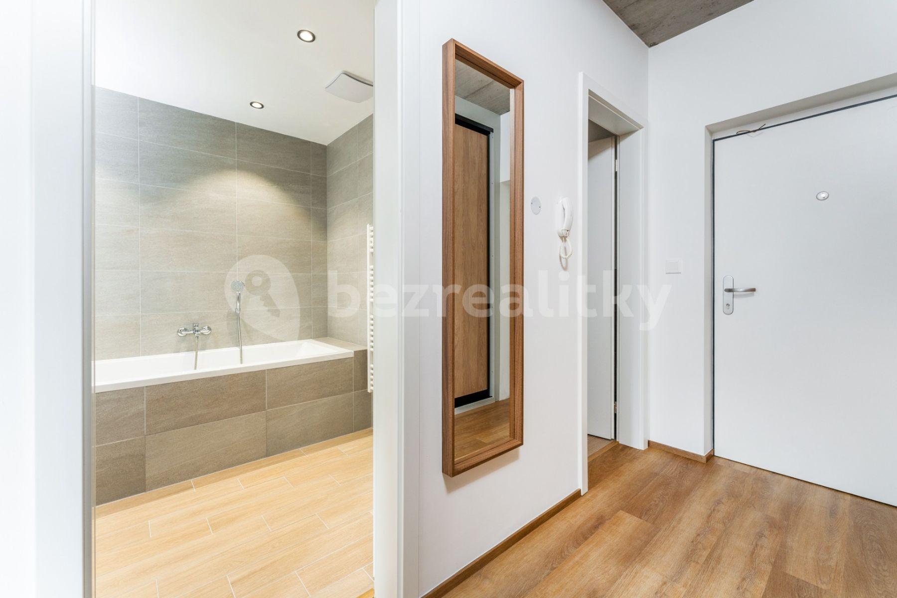 Prenájom bytu 2-izbový 61 m², U Slaviborského dvora, Praha, Praha