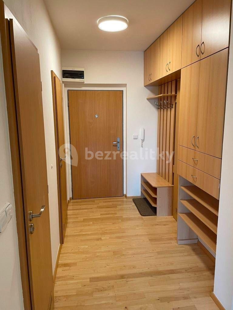 Prenájom bytu 3-izbový 80 m², V Dolině, Praha, Praha